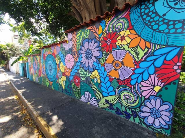 Mural Intoku - Image 2