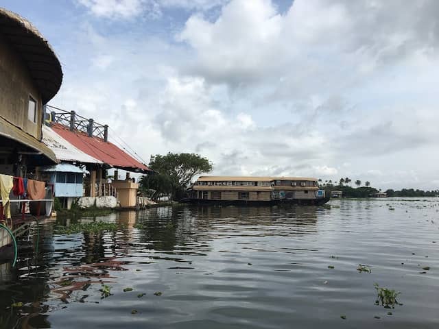 Punnamada Lake View Point - Image 2