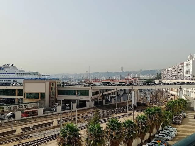 Sea front الواجهة البحرية - Image 2