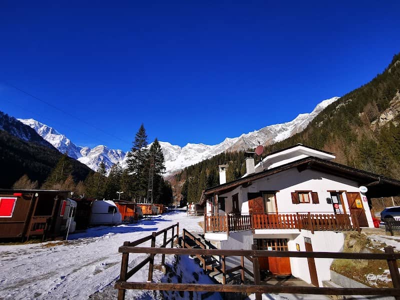 Camping Sporting center - Image 3