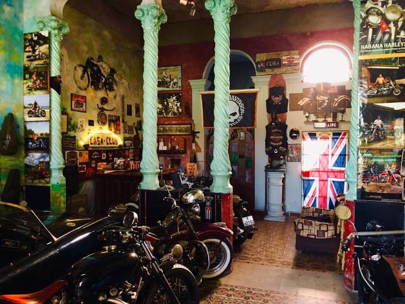 Casa club Havana bikers/ harlistas cubanos - Image 1