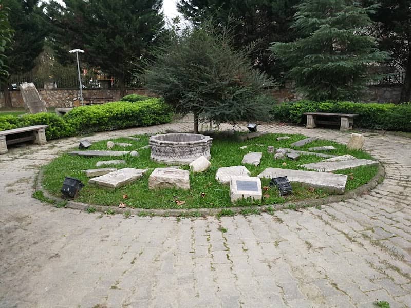 Yalova Belediyesi Açık Hava Müzesi - Image 1