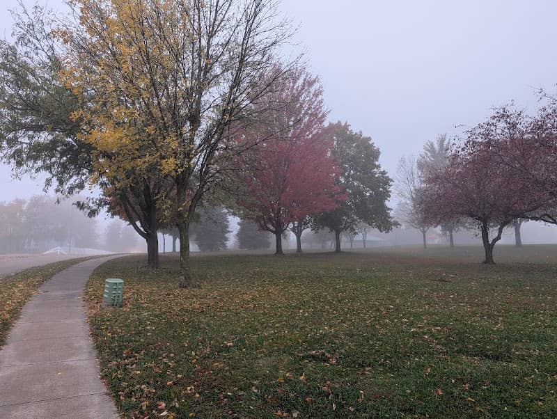 Overland Hills Park - Image 2