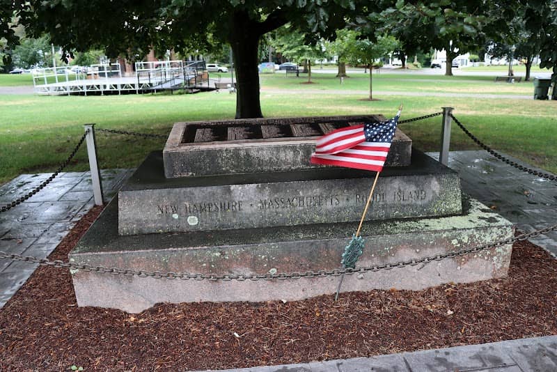 Franklin Town Common - Image 1