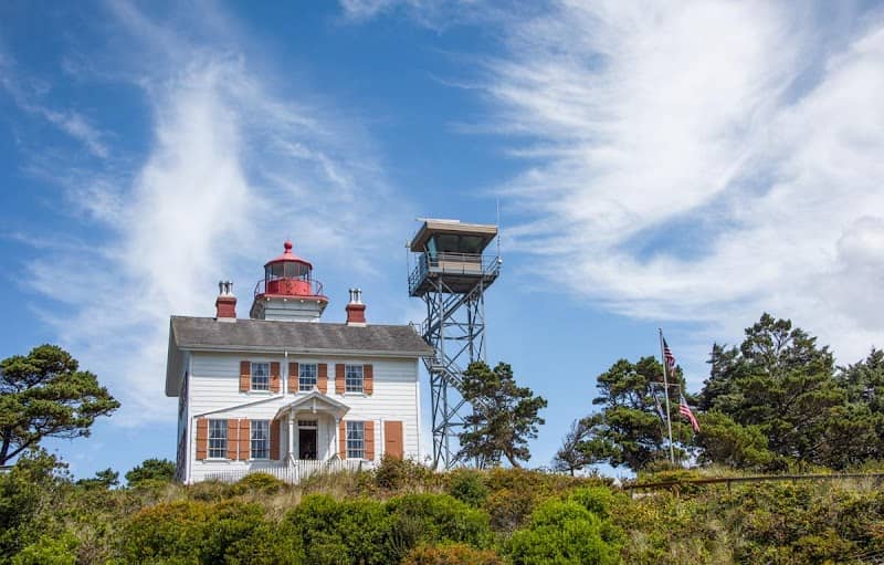 Yaquina Bay Lighthouse - Image 1