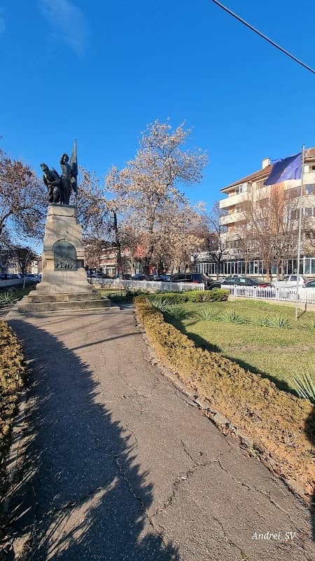 Monumentul Eroilor - Image 2