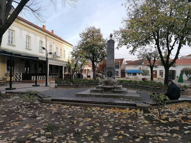Трг Др Зорана Ђинђића - Image 2