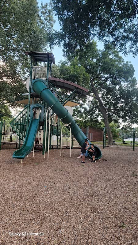 Bailey Park - Image 1