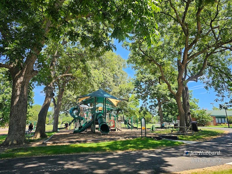 Bailey Park - Image 3
