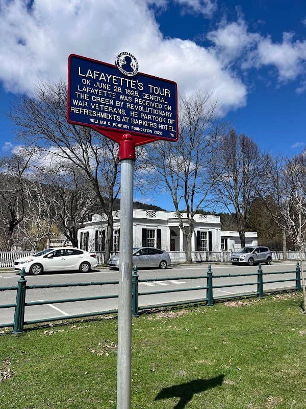 Woodstock Village Historic District - Image 2