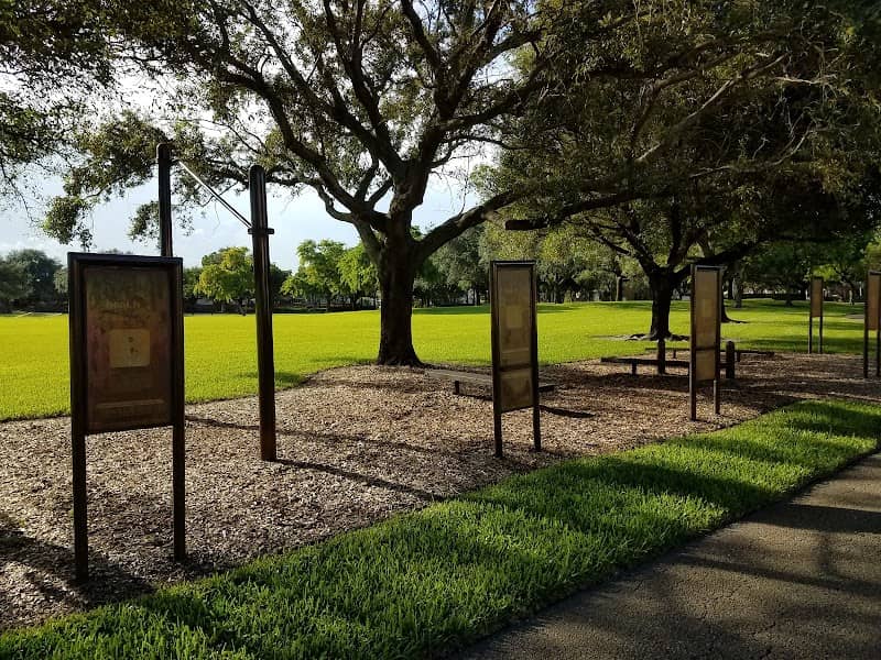 Deicke Park - Image 1
