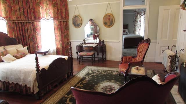 Butler-Harris Rainwater Museum - Image 1