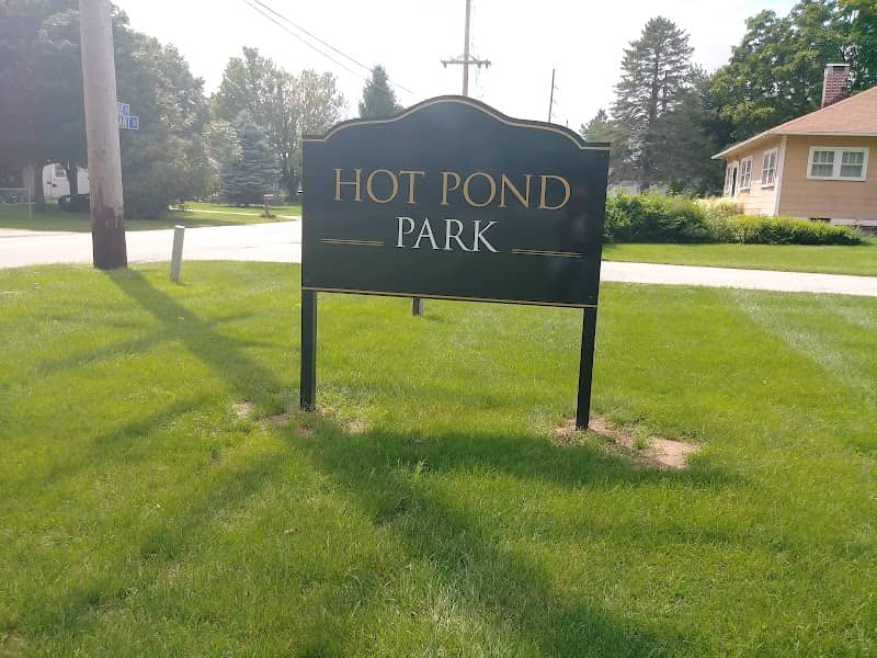 Hot Pond Park - Image 1