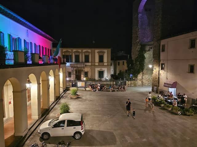 Piazza del comune - Image 1