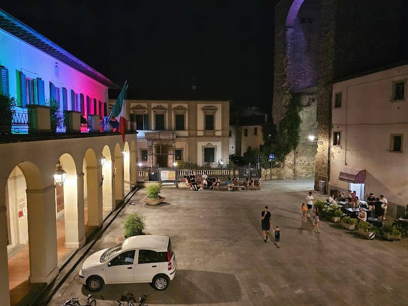 Piazza del comune - Image 1