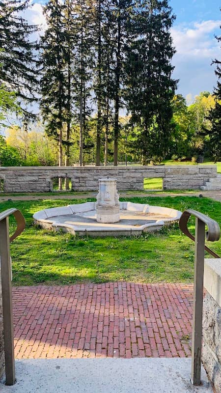 Tenney castle - Image 2