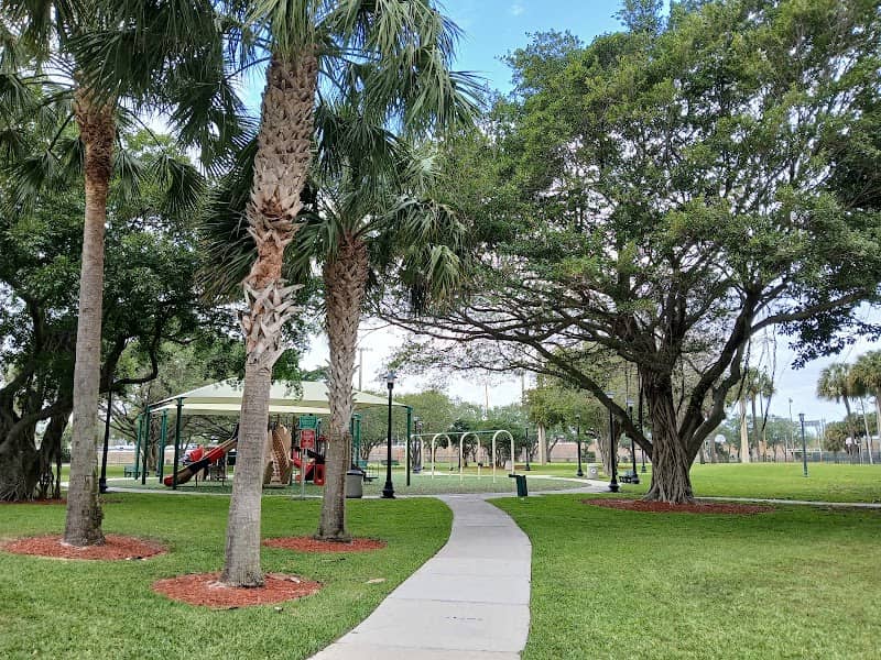 Mitchell Moore Park - Image 3