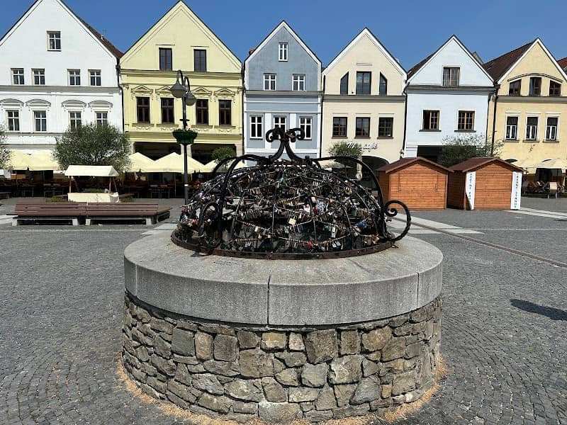 The well on Mariánske námestie - Image 1