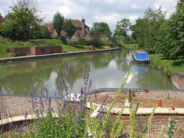 Herefordshire & Gloucestershire Canal. Aylestone Park - Image 1