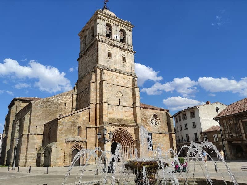 Colegiate of San Miguel - Image 1