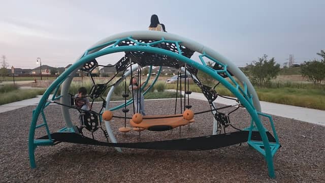 Gateway Park - Image 2
