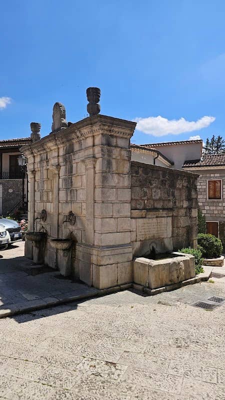 Fontana Storica - Image 1