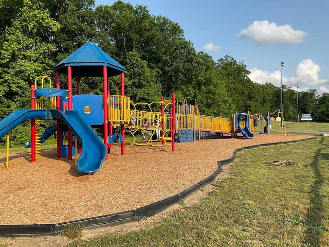Courthouse Park - Image 1
