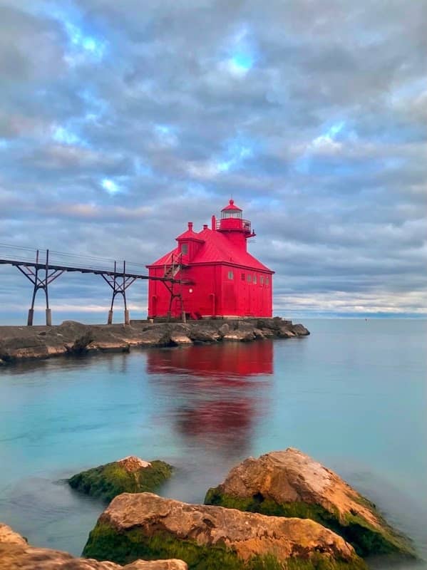 Sturgeon Bay Ship Canal Pierhead Front Lighthouse - Image 1
