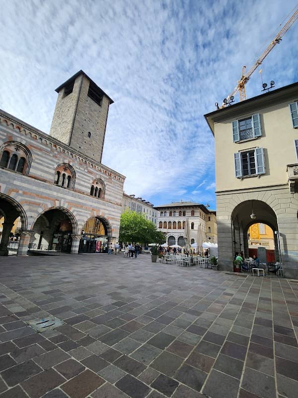 Piazza Guido Grimoldi - Image 1