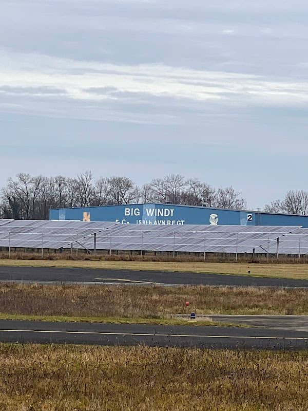 Big Windy Hangar - Image 1