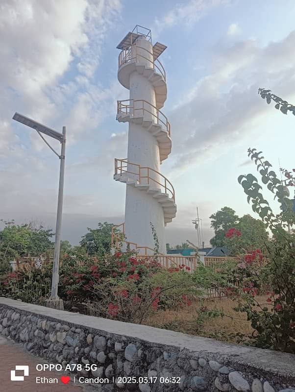 Darapidap Lighthouse - Image 1