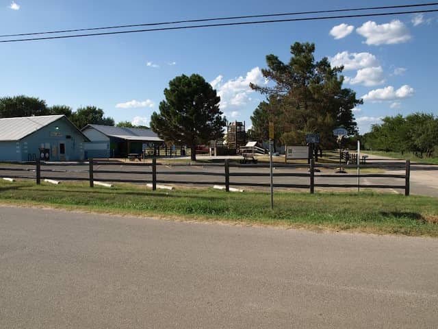Community Park - Image 1