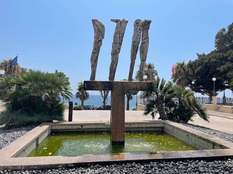 Fontana Bronzea di Pietro Consagra - Image 1