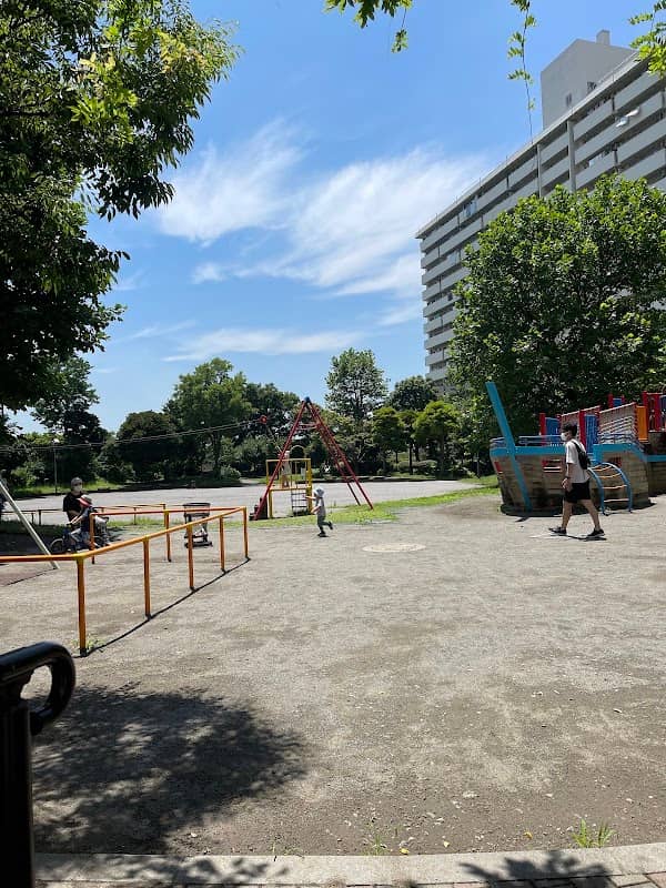 Minamirokugo Park - Image 2