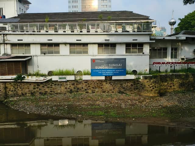 Sungai Cikapundung - Image 1