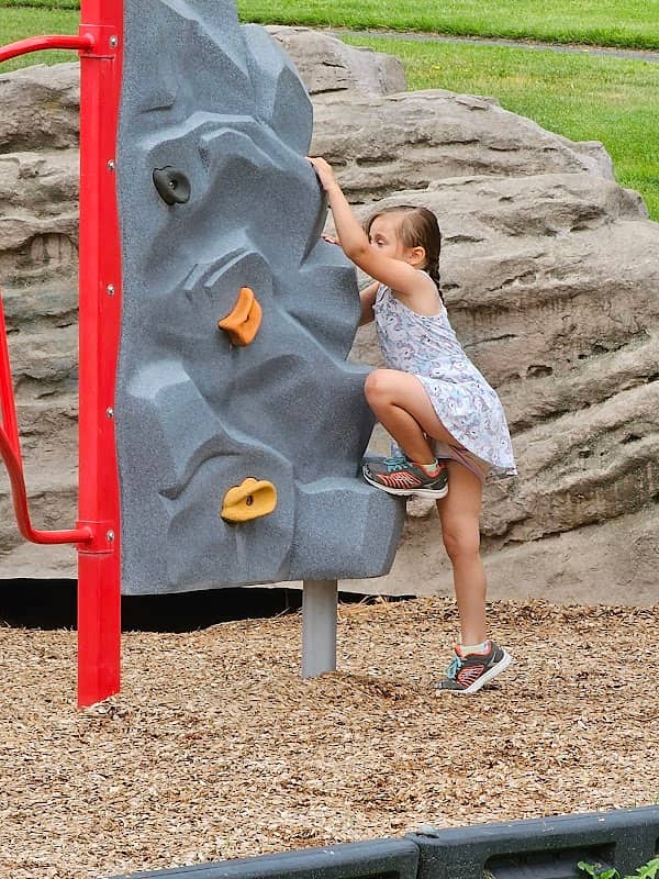 Centennial Park - Image 3