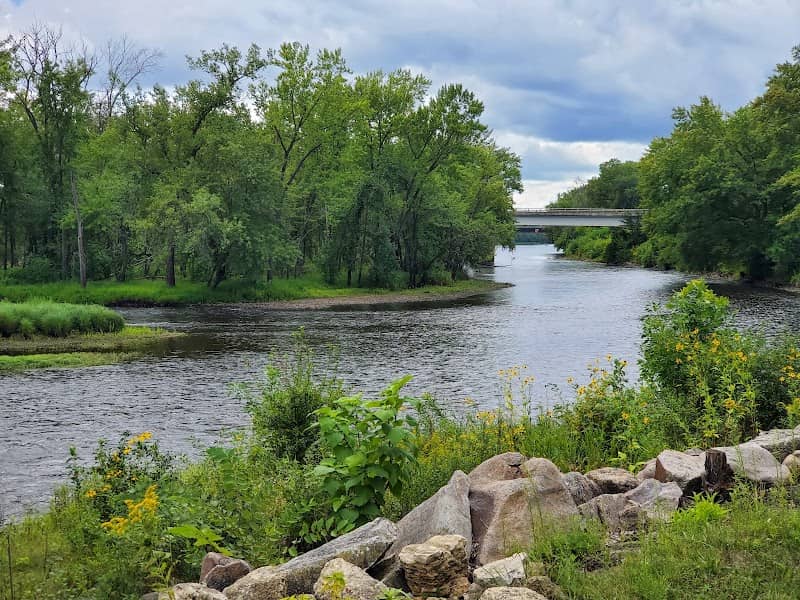 Riverfront Park - Image 1