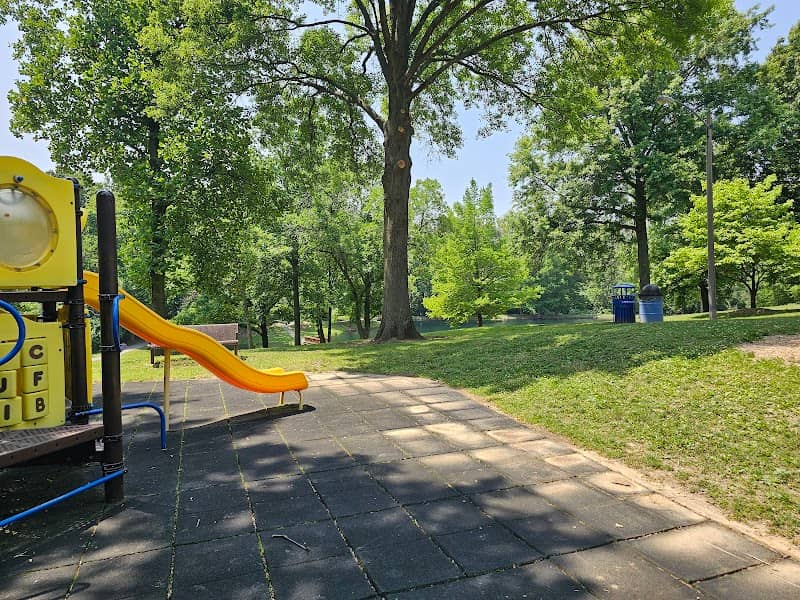 Hellebusch Park - Image 2