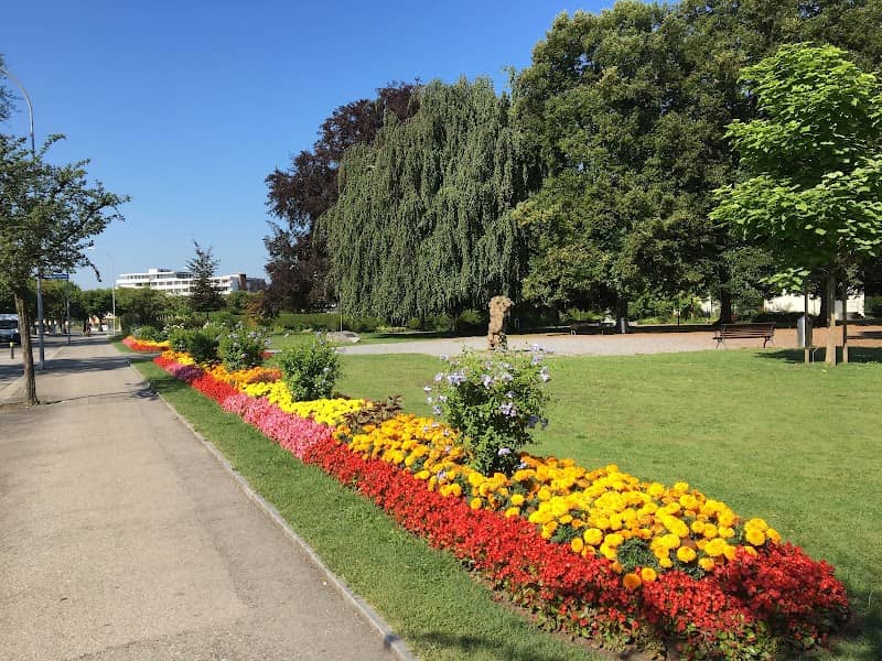 Jakob-Züllig-Park - Image 1
