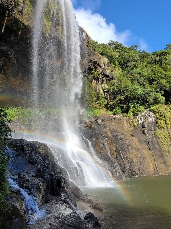 7 waterfall adventure guide. Including transfer and lunch - Image 1