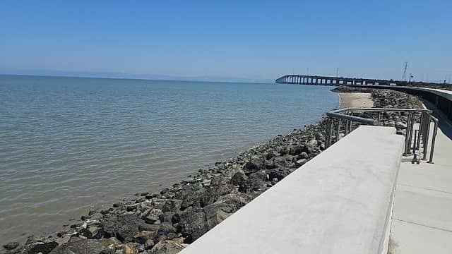 Bay trail - Image 1