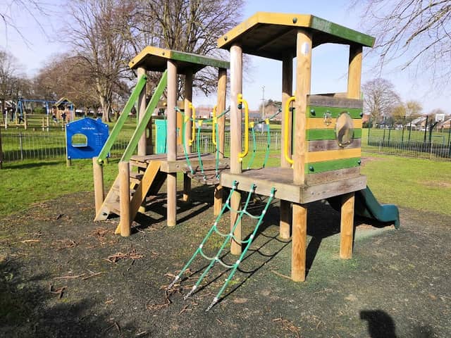 Sible Hedingham Park - Image 1