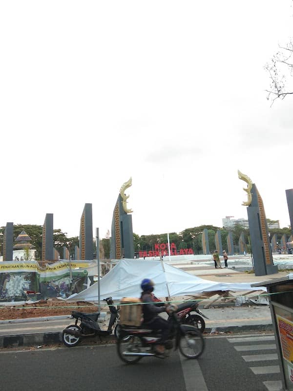 Lapang Upacara Dadaha Tasikmalaya - Image 1