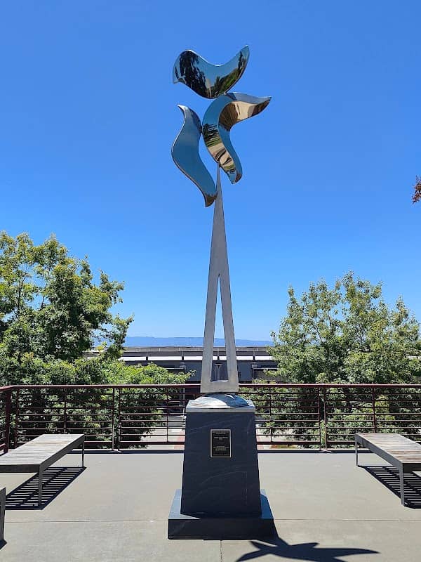 East Bay Monument - Image 2