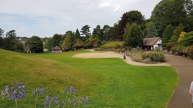 Calverley Grounds - Image 1