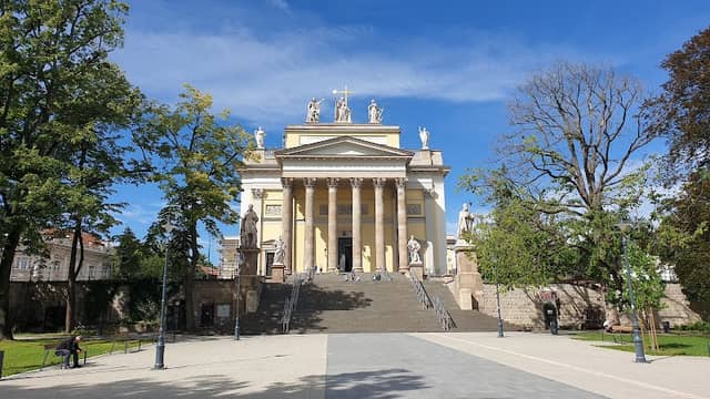 Bazilika lépcsősor - Image 2