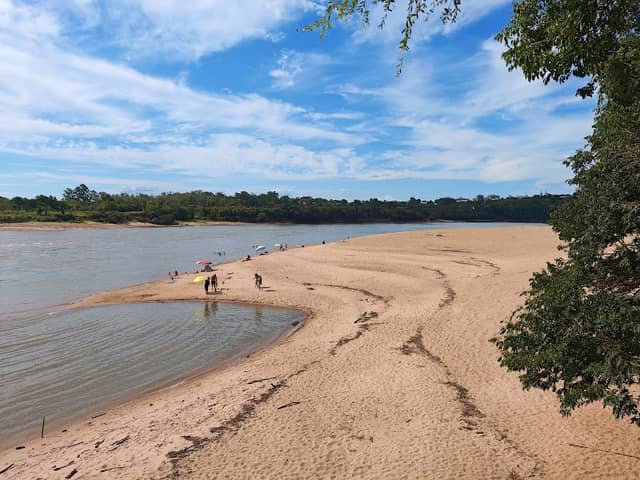 Bajada al río. - Image 1