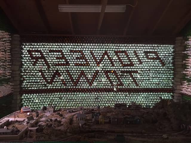 The Bottle House - Image 2
