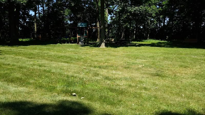 Oakmont Park - Image 2