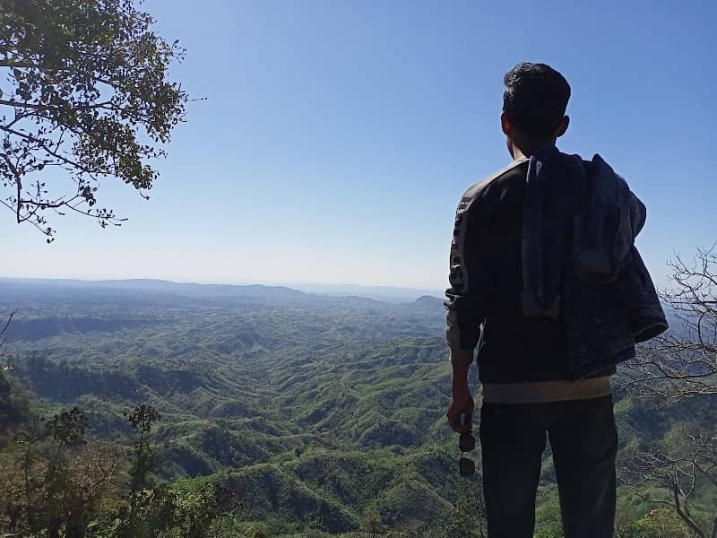 Phong Kaham Hill - Image 2